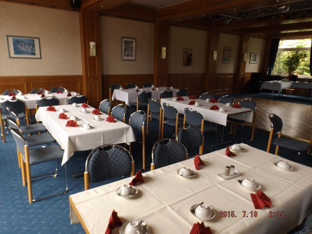 Hotel Ziegenkrug Schweriner Tor Pampow Екстер'єр фото