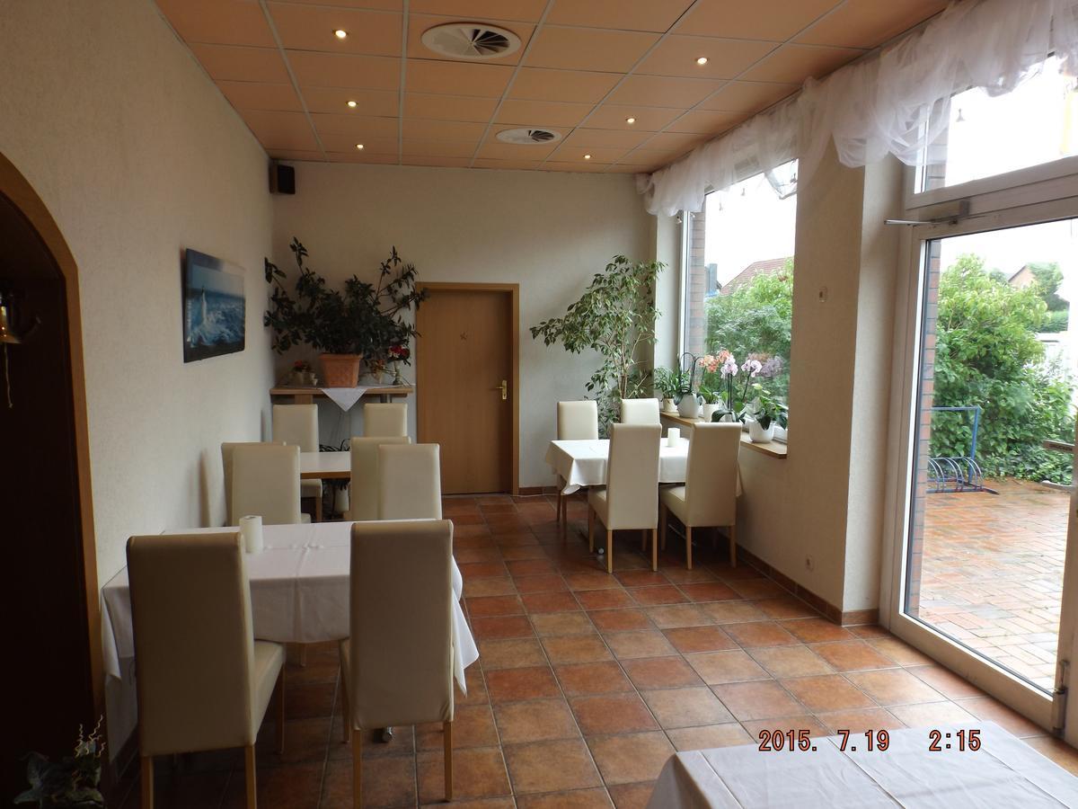 Hotel Ziegenkrug Schweriner Tor Pampow Екстер'єр фото