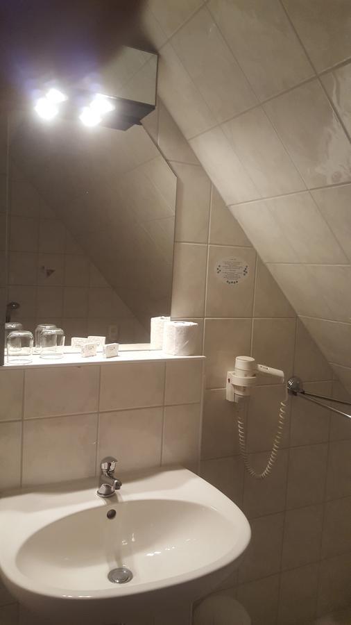 Hotel Ziegenkrug Schweriner Tor Pampow Екстер'єр фото